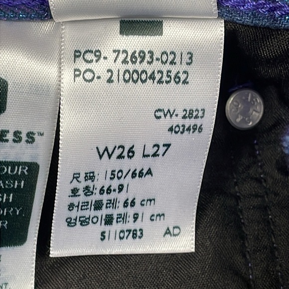 New Levis Shine Ribcage Straight Ankle Jeans Candy Coated Purple Iridescent 26 - Picture 15 of 17